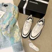 Uubags Chanel Calfskin, Suede Calfskin & Lambskin In White & Black - 4