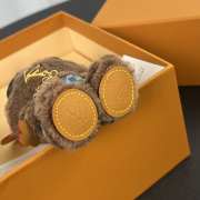 Uubags Louis Vuitton M03178 Louis Bear Bag Hanging Accessories - 5