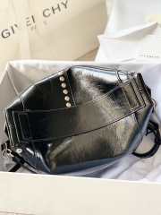 Uubags Givenchy Antigona Soft Bag Studded Leather Medium Black 30x8x15cm - 2