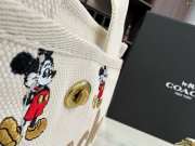 Uubags Disney x Coach Cargo 20 tote bag with Mickey Mouse brass/ivory multi 20x15x11cm - 4