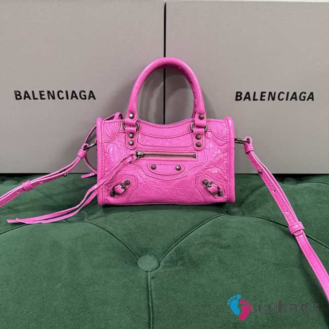 Uubags Balenciaga Le City Bag Nano in glossy pink Arena Storico lambskin, brass hardware 18x12x6cm - 1