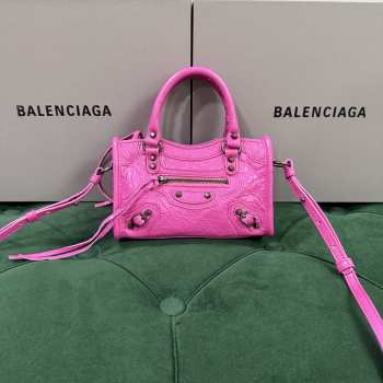 Uubags Balenciaga Le City Bag Nano in glossy pink Arena Storico lambskin, brass hardware 18x12x6cm
