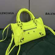Uubags Balenciaga Le City Bag Nano in granny green Arena Storico lambskin, brass hardware 18x12x6cm - 2