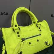Uubags Balenciaga Le City Bag Nano in granny green Arena Storico lambskin, brass hardware 18x12x6cm - 3