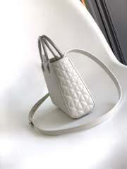 Uubags Bvlgari Serpentine Duo tote bag in white 21.5x15x6cm - 6
