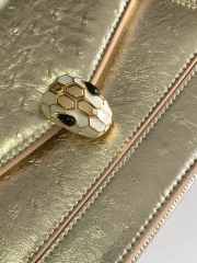Uubags Bvlgari Serpenti Forever medium top handle bag in light gold 25x16.5x8cm - 2