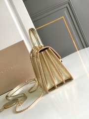 Uubags Bvlgari Serpenti Forever medium top handle bag in light gold 18.5x16x10.5cm - 5