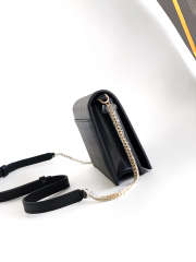 Uubags Bvlgari Logo chain wallet in black calfskin 19x10.5x4.5cm - 2