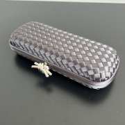Uubags Bottega Veneta purple intrecciato woven satin knot clutch bag 02 25x10x5cm - 2