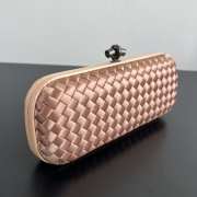 Uubags Bottega Veneta orange intrecciato woven satin knot clutch bag 25x10x5cm - 2