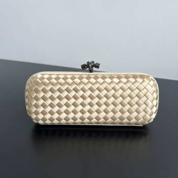 Uubags Bottega Veneta beige intrecciato woven satin knot clutch bag 01 25x10x5cm