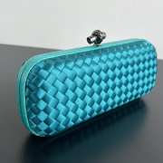 Uubags Bottega Veneta blue intrecciato woven satin knot clutch bag 25x10x5cm - 5