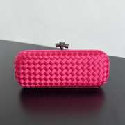 Uubags Bottega Veneta pink intrecciato woven satin knot clutch bag 25x10x5cm - 1