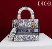 Uubags Dior Lucky Small Lady D-Lite Bag White and Blue Dior Night of Dreams Embroidery 20x18x8cm - 1