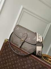 Uubags Louis Vuitton M15049 Diane Bag In Smoke 24x15x9cm - 1