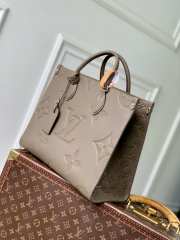 Uubags Louis Vuitton M25523 OnTheGo MM Bag In Smoke 35x27x14cm  - 6