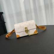 Uubags Louis Vuitton M14686 Steamer Wearable Wallet In Off-White 18x11x6.5cm - 1