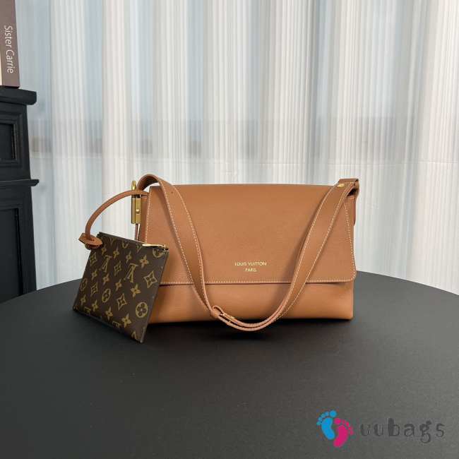 Uubags Louis Vuitton M13151 Low Key Messenger Bag In Cognac Brown 30x18x12cm - 1