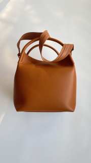 Uubags Loro Piana Large Bale Bag Smooth Calfskin In Warm Tan 28x36x22cm - 6