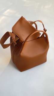 Uubags Loro Piana Large Bale Bag Smooth Calfskin In Warm Tan 28x36x22cm - 5