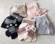 Uubags Moncler three-piece set (scarf, pompom hat, gloves) - 1