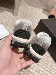 Uubags Chanel Trainers Fabric & Laminated In White & Silver 1cm - 4