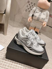 Uubags Chanel Trainers Fabric & Laminated In White & Silver 1cm - 2