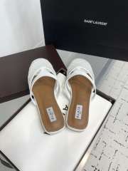 Uubags Alaïa Infradito Flat Mules In Fishnet And Leather White - 2