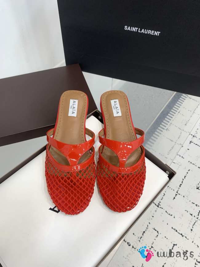 Uubags Alaïa Infradito Flat Mules In Fishnet And Leather Red - 1