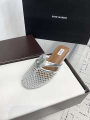 Uubags Alaïa Infradito Flat Mules In Fishnet And Leather Silver - 2