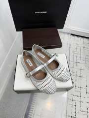 Uubags Alaïa Woven Leather Mary Jane Flats in White and Silver - 2