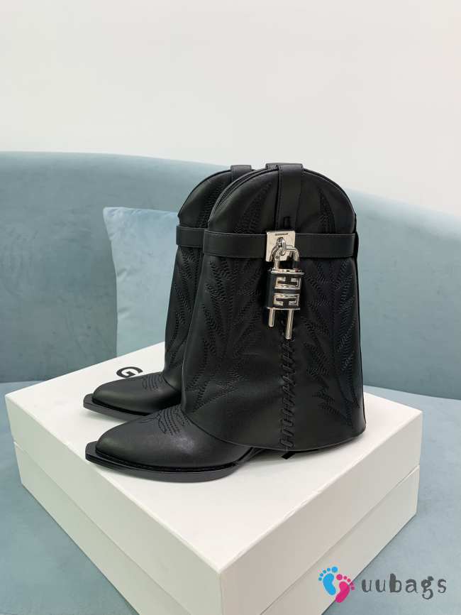 Uubags Givenchy Black Leather Cowboy Ankle Boots with 4G Padlock 6cm - 1