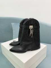 Uubags Givenchy Black Leather Cowboy Ankle Boots with 4G Padlock 6cm - 1