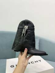 Uubags Givenchy Black Leather Cowboy Ankle Boots with 4G Padlock 6cm - 6
