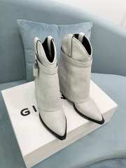 Uubags Givenchy White Suede Cowboy Ankle Boots with 4G Padlock 6cm - 5