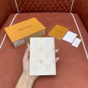 Uubags Louis Vuitton M25917 Passport Cover In Dream Beige 10x14x2.5cm - 3