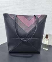 Uubags Loewe x Albers Puzzlefold Medium Tote in Napa Calfskin In Black/Burgundy 31.5x25.5x14.5cm - 1