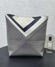Uubags Loewe x Albers Puzzlefold Medium Tote in Napa Calfskin In Gray/Light Ghost 31.5x25.5x14.5cm - 2