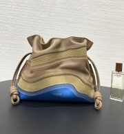 Uubags Loewe Flamenco Clutch Bag in Caramel / Light Moss 24x18x9cm - 1