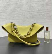 Uubags Loewe medium Ora bag in smooth calf ginger 26x13x18cm - 2