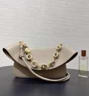 Uubags Loewe medium Ora bag in smooth calf sand 26x13x18cm - 5