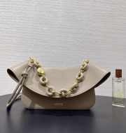 Uubags Loewe medium Ora bag in smooth calf sand 26x13x18cm - 3