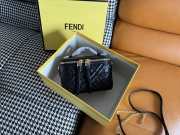 Uubags Fendi Vanity Pink nappa leather mini bag with FF motif in black 16x8x11cm - 5