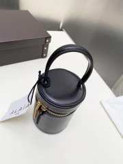 Uubags Alaia Cube mini leather vanity bag 15x10.5x10.5cm - 5