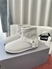 Uubags Balenciaga Alaska soft white leather and synthetic ankle boots - 1