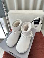 Uubags Balenciaga Alaska soft white leather and synthetic ankle boots - 4