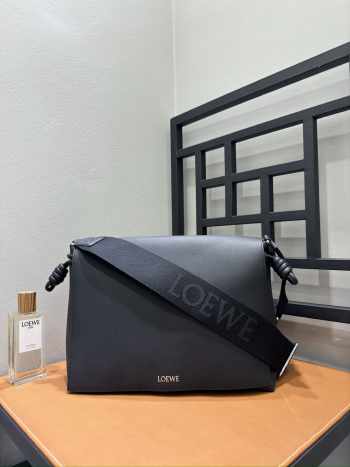 Uubags Loewe Flamenco satchel in suede calfskin black 34x12x24cm