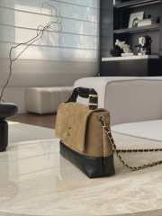 Uubags Chanel large flap bag with handle suede, shiny lambskin & gold metallic in beige & black 18x29x8cm - 6