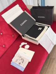 Uubags Chanel Cashmere Blend Knit CC Scarf Black & White - 5