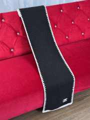 Uubags Chanel Cashmere Blend Knit CC Scarf Black & White - 3